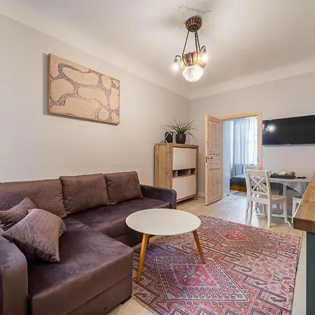 White Lux Next To The Old Town With Free Parking And High Speed Internet Riga