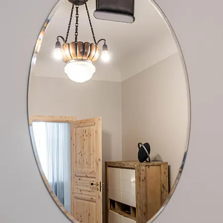 White Lux Next To The Old Town With Free Parking And High Speed Internet Apartment Riga