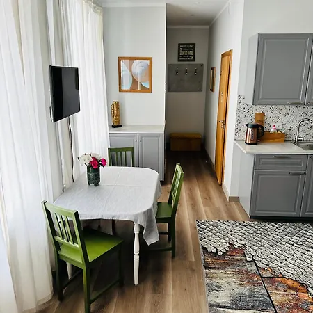 White Lux Next To The Old Town With Free Parking And High Speed Internet *