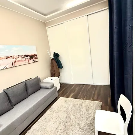 Apartment White Lux Next To The Old Town With Free Parking And High Speed Internet