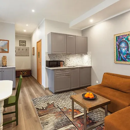 아파트 White Lux Next To The Old Town With Free Parking *