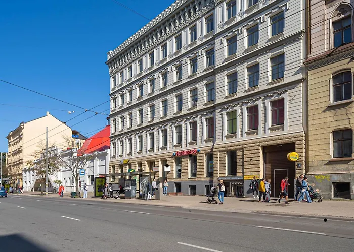 White Lux Next To The Old Town With Free Parking Apartment Riga