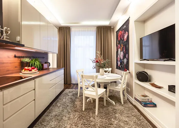 White Lux Next To The Old Town With Free Parking Apartment *